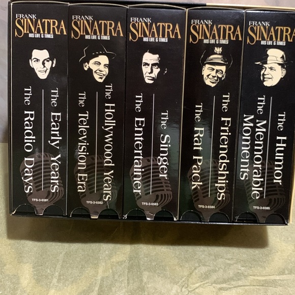 Sinatra HIS LIFE AND TIMES COLLECTORS EDITION VHS TAPES - Picture 2 of 6